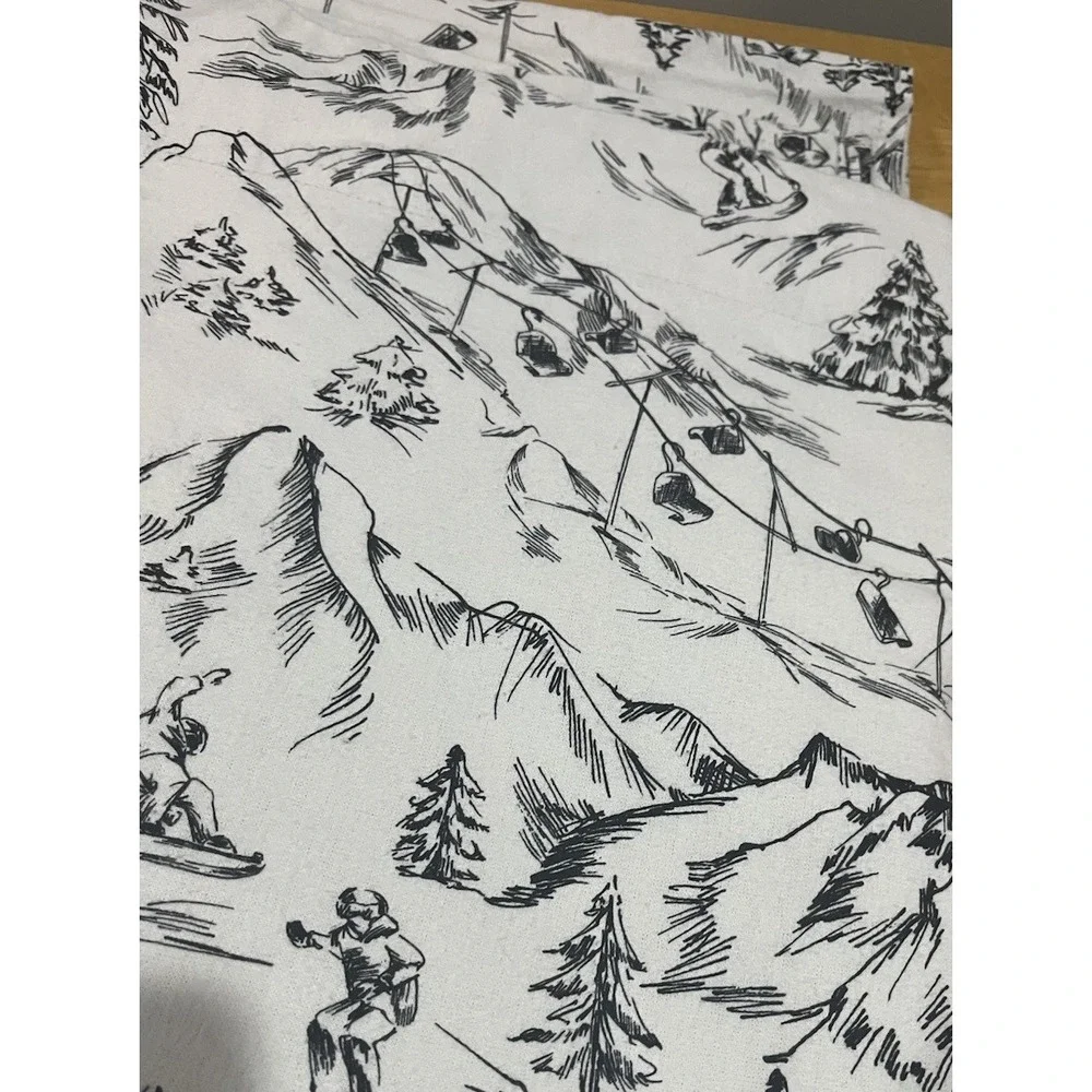 Pottery‎ Barn Teen Full Flat Sheet Mountain Run Organic Black White Ski Resort